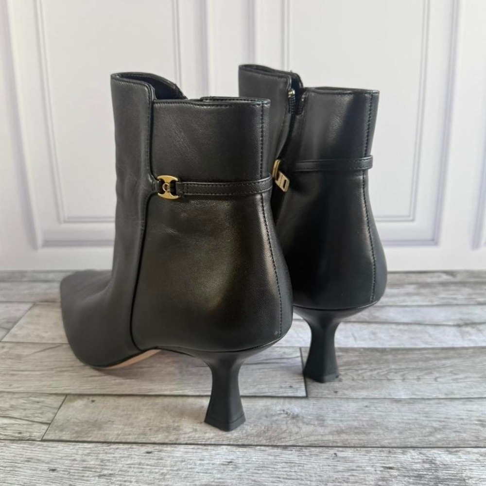 Coach black leather ankle boots with gold hardware #luxury - Picture 4 of 8